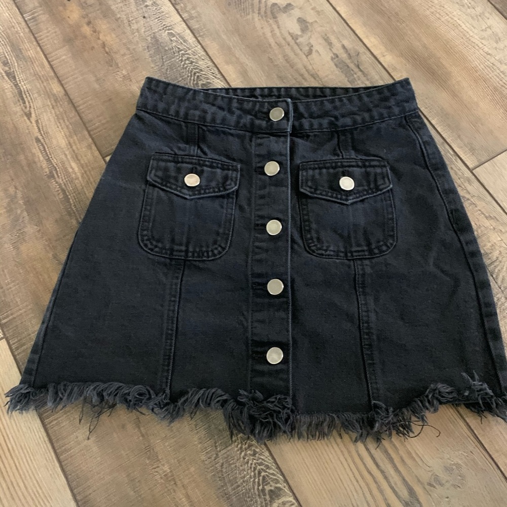 Black mini skirt